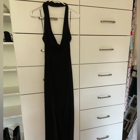Super down Jade halter maxi dress - Picture 3 of 5